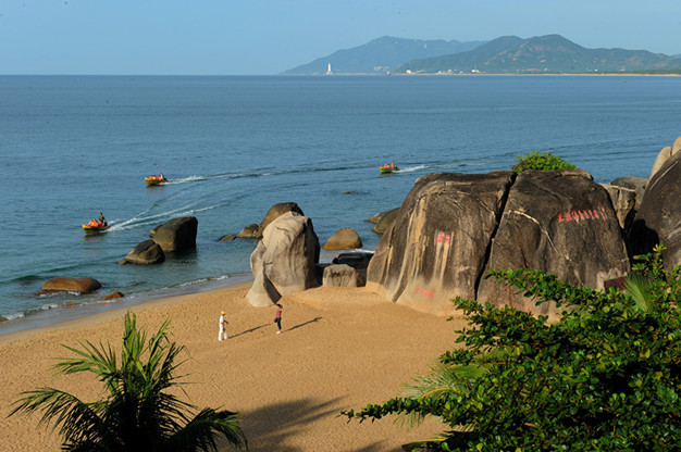 三亚天涯海角婚纱摄影_三亚天涯海角风景图(2)