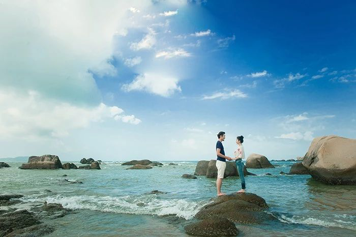 三亚天涯海角婚纱摄影_三亚天涯海角风景图
